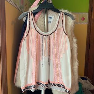 Sleeveless blouse